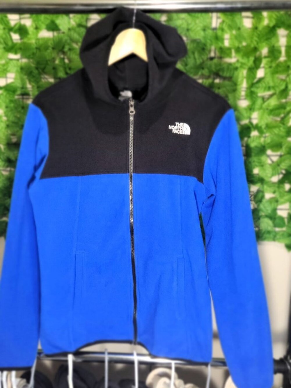 The North Face Lightweight Fleece Zip-Up Hoodie